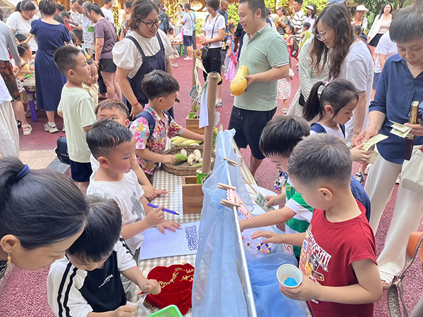 丰收 · 巧思 · 幸福——西河幼儿园“